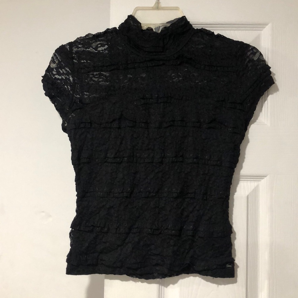 Black shirt.